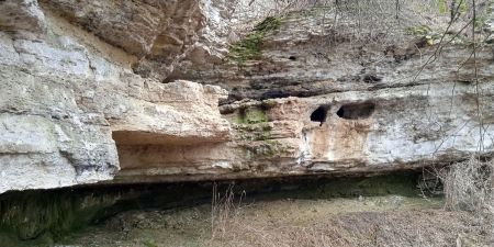Печера Язвини
