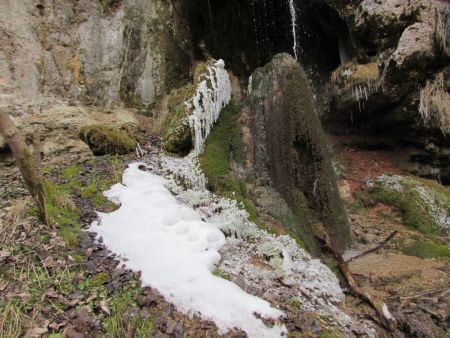 Печерки Сталагміт